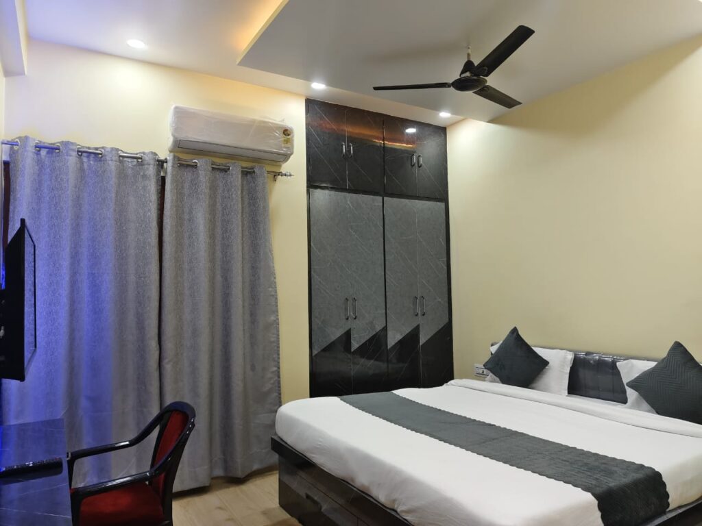 b82c9cca ec18 418c bc4f f2f84c0bfc75