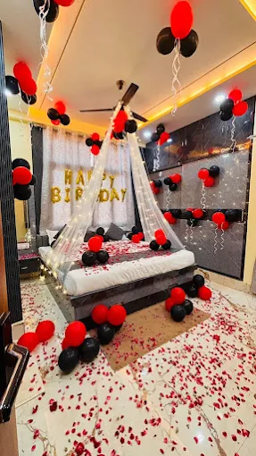 Deluxe room decoration